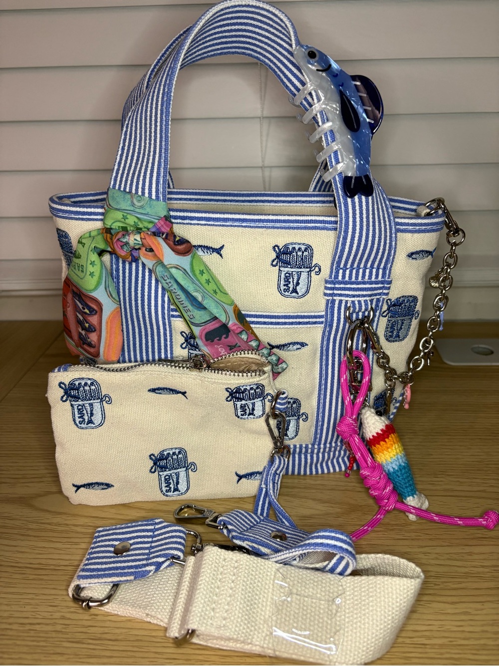 Madden Girl Canvas Tote Sardine NWOT